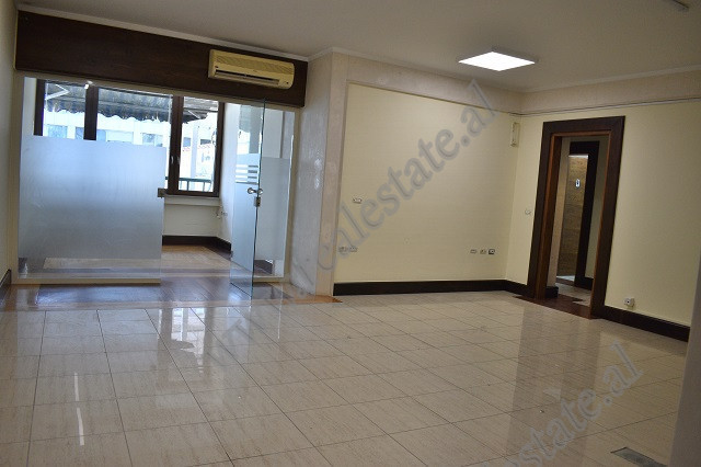 Office space for rent in Papa Gjon Pali II street, in Tirana, Albania.&nbsp;
The office is position